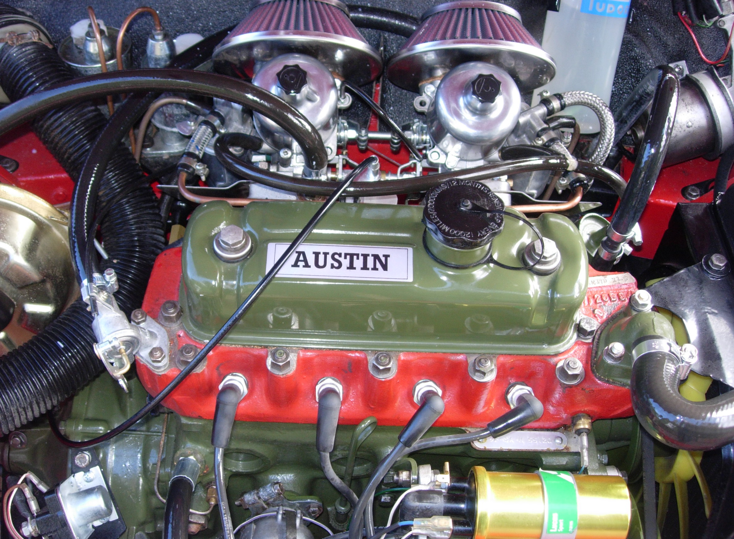 engine cover