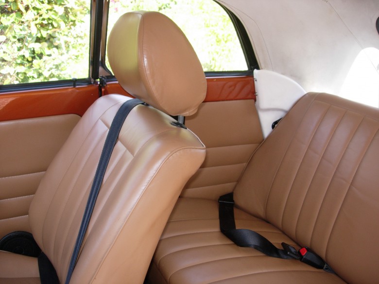 front : rear seat